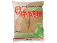 長寿の島、沖縄の大地からやってきたサトウキビの贈り物。サラサラで隠し味にぴったりの粗製製糖【ムソー 優糖精】1kg