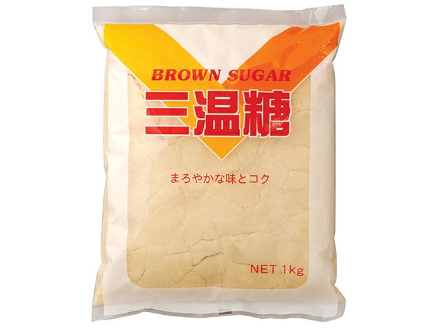 三温糖を使うと煮もの、お漬物、みそ料理のおいしさがグッと深まります。自然のミネラルのおかげさま【ムソー　三温糖】